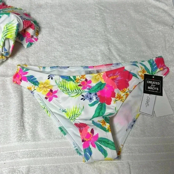 Salt + Cove bikini - Picture 4 of 4